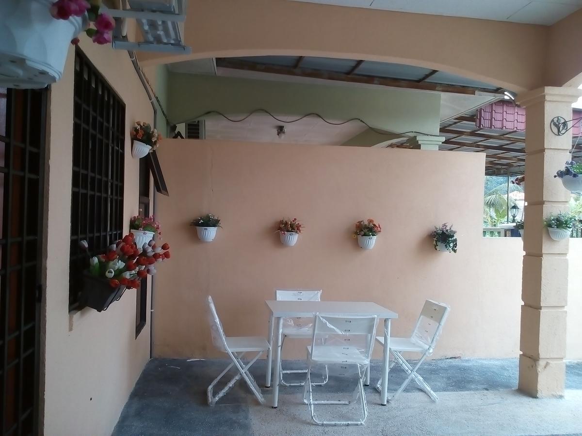 Ainis Guest House At The Lst World Of Tambun Ipoh Perak Exterior foto